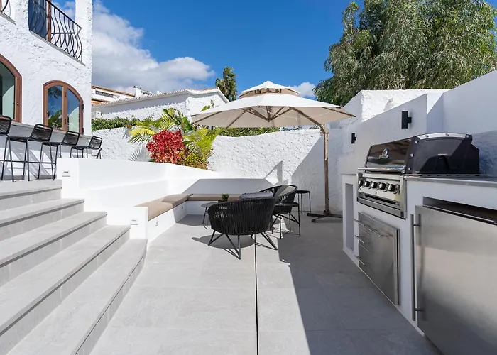 Luxury House With Private Heated Pool In Nerja! * Nerja