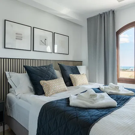 Luxury House With Private Heated Pool In Nerja! Ferienhaus