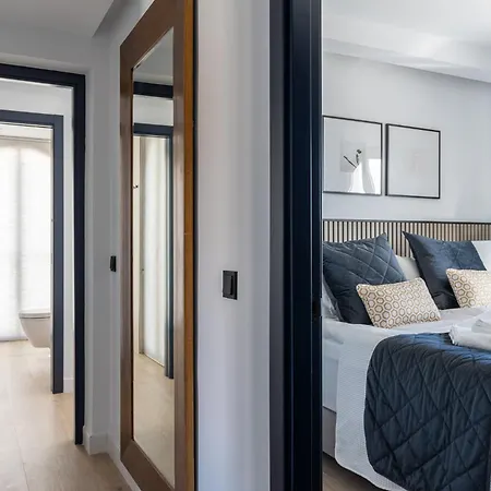 Luxury House With Private Heated Pool In Nerja! Vakantiehuis