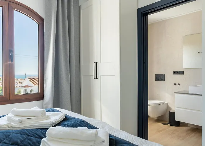 Luxury House With Private Heated Pool In Nerja! Nerja