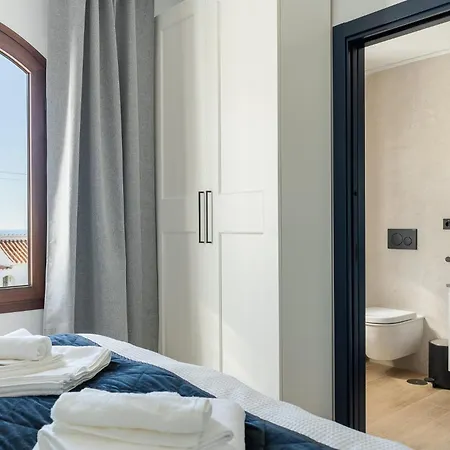 Luxury House With Private Heated Pool In Nerja! Нерха