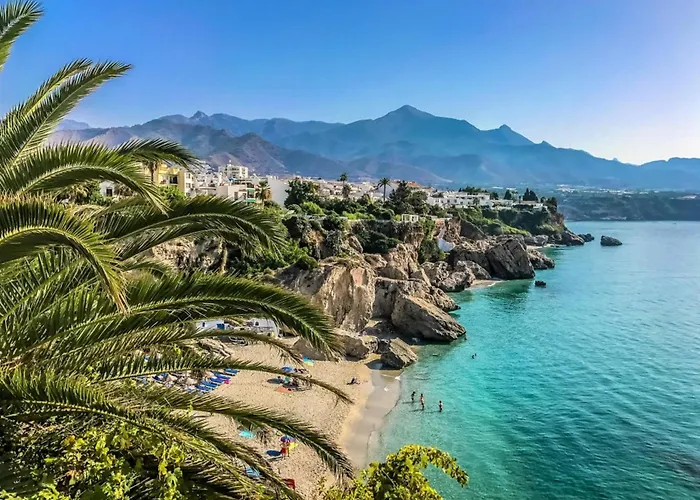 펜션 Luxury House With Private Heated Pool In Nerja! 네르하