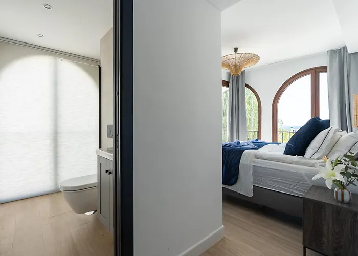 Luxury House With Private Heated Pool In Nerja! *