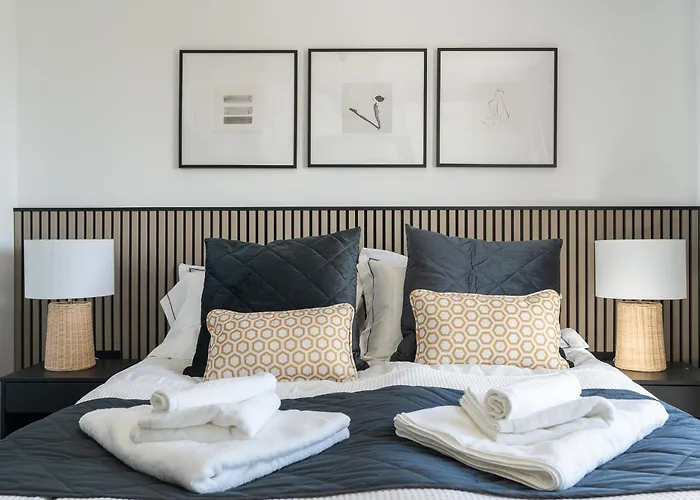 Luxury House With Private Heated Pool In Nerja!